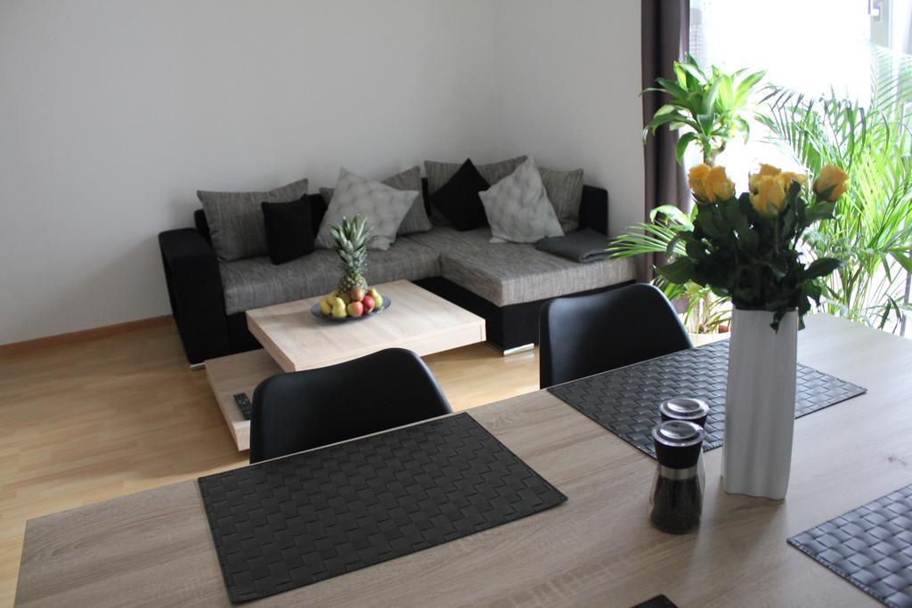 Apartment Schiller 로라흐 외부 사진